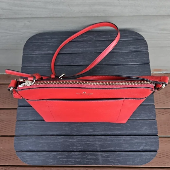 Kate Spade Run Around Crossbody Bag Heirloom Red Top Zip Classic Leather Purse - Picture 8 of 16